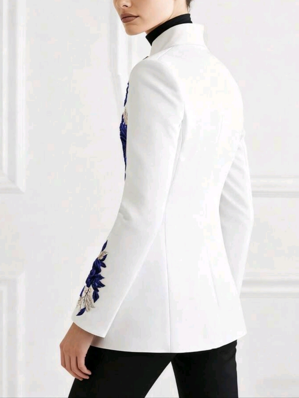 Women's Fashion Delicate Floral Embroidered Front Button Blazer Jacket - Picture 2 of 4